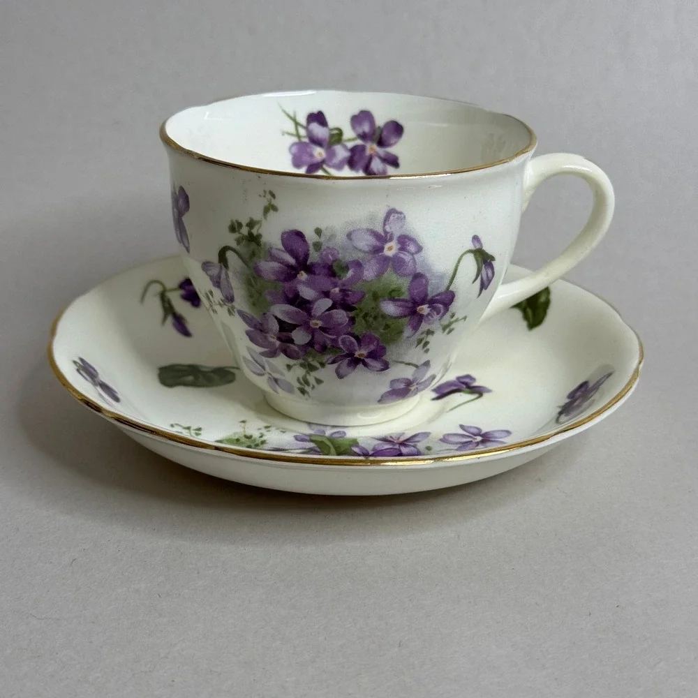 Hammersley Bone China Tea Cup and Saucer Set Purple Violets Gold Trim England